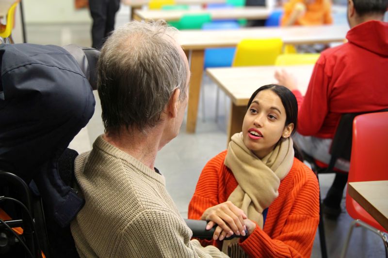 sourd-aveugle-sourdaveugles-surdicecite-suisse-fondation-Prestations-Insertion et suivi à domicile pour personnes âgées