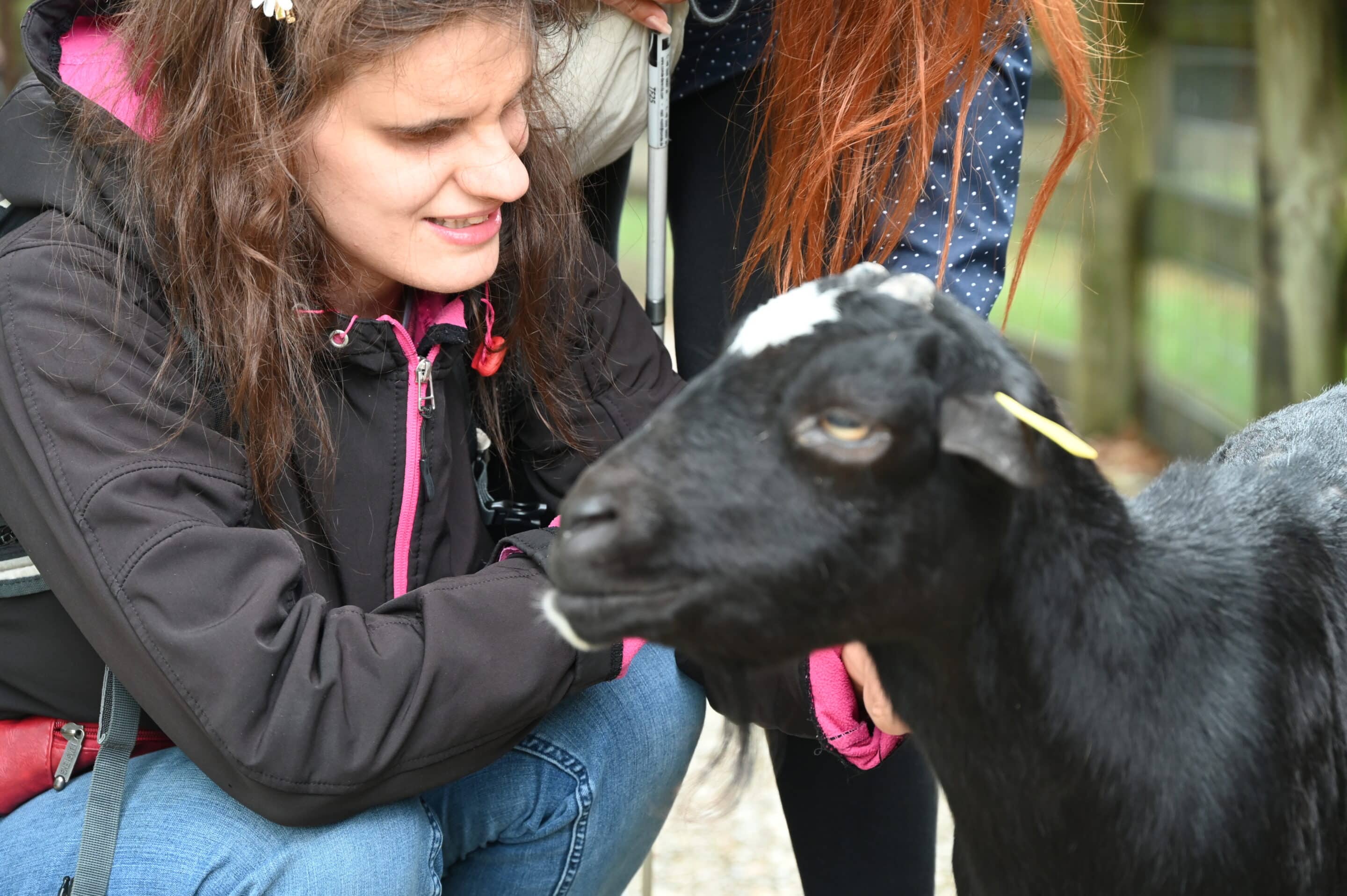 sourd-aveugle-sourdaveugles-surdicecite-suisse-fondation-Missions-et-valeurs-05 Missions et valeurs de la fondation romande FRSA sourdaveugles surdicecite suisse
